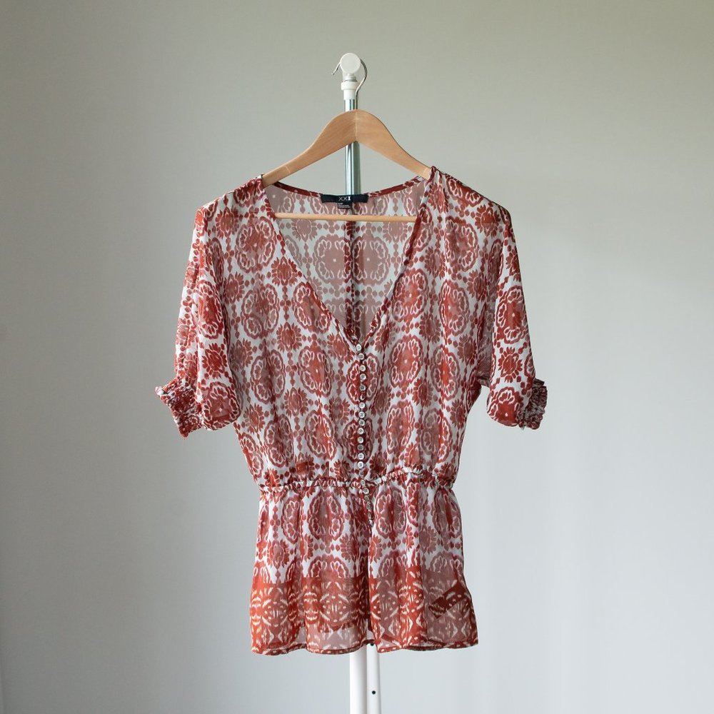 Sheer v-neck peplum top batik design size SM